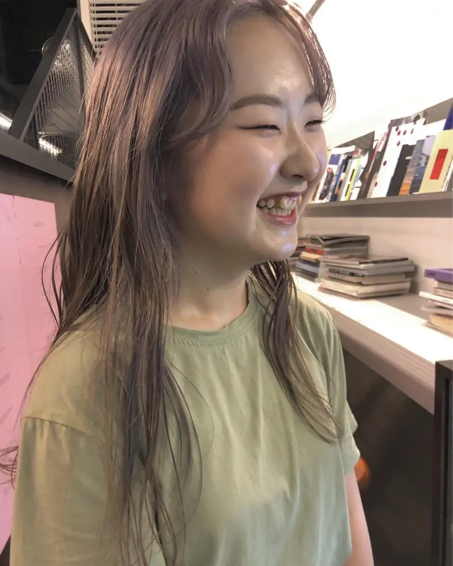 ロング カラー eri kinjoのヘアスタイル