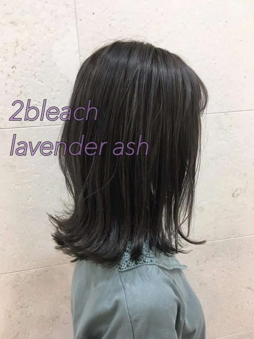 セミロング カラー アッシュ ブリーチ ラベンダーカラー ラベンダーアッシュ カット ヘアカラー トリートメント 斉藤 貴也のヘアスタイル