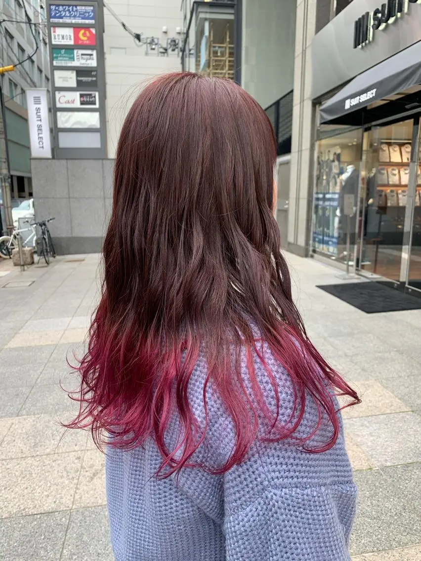 ロング 圧倒的デザイン力 店長🎨RENAのヘアスタイル