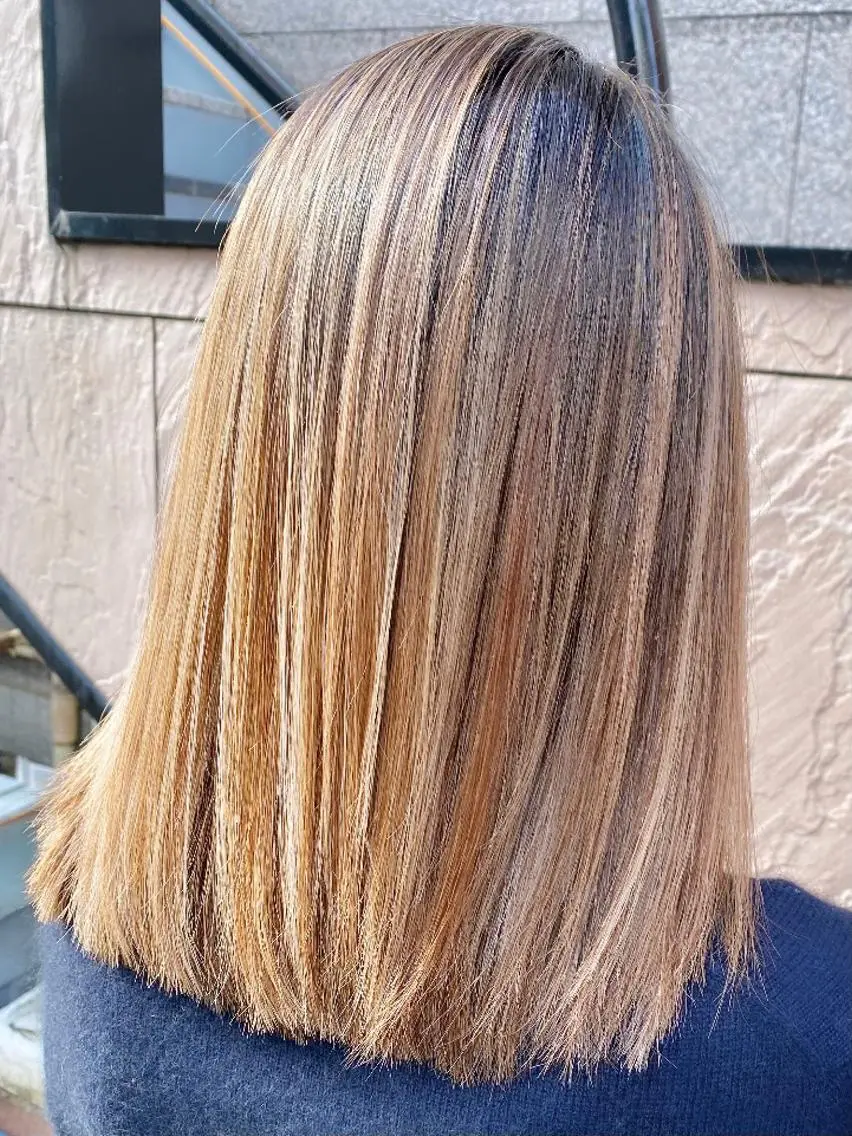 セミロング カラー 女性目線でつくる ボブ縮毛矯正のヘアスタイル