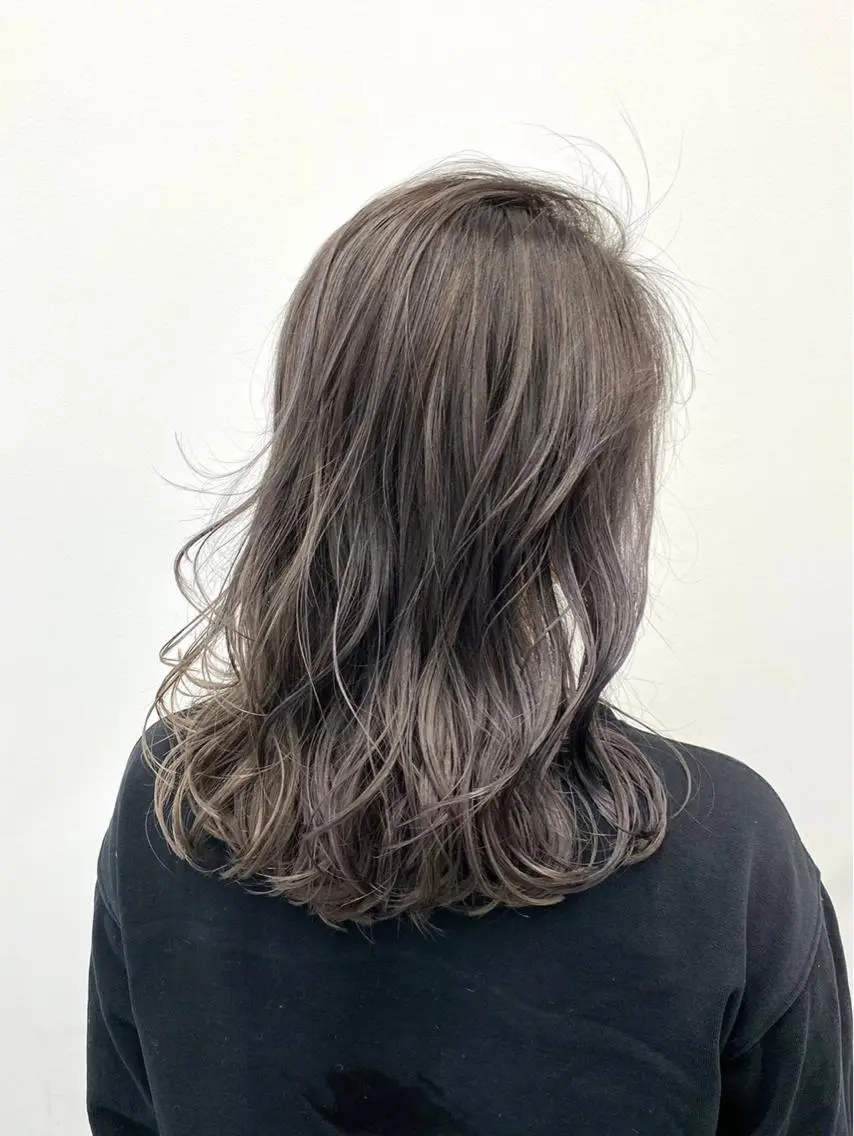 セミロング ヘアカラー トリートメント トップスタイリスト ✨KIRIKA中野✨のヘアスタイル