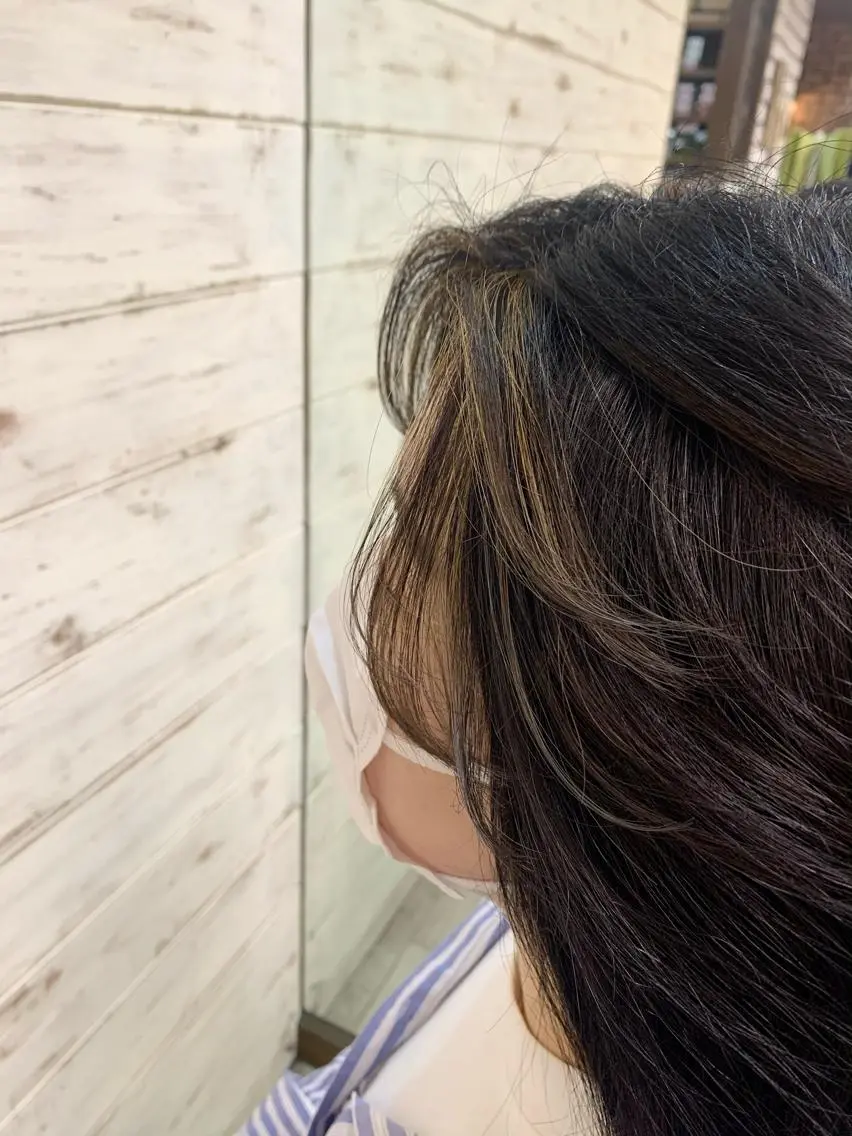 セミロング カラー ヘアアレンジ 🫧ヒシダアキ taboo.i🫧のヘアスタイル