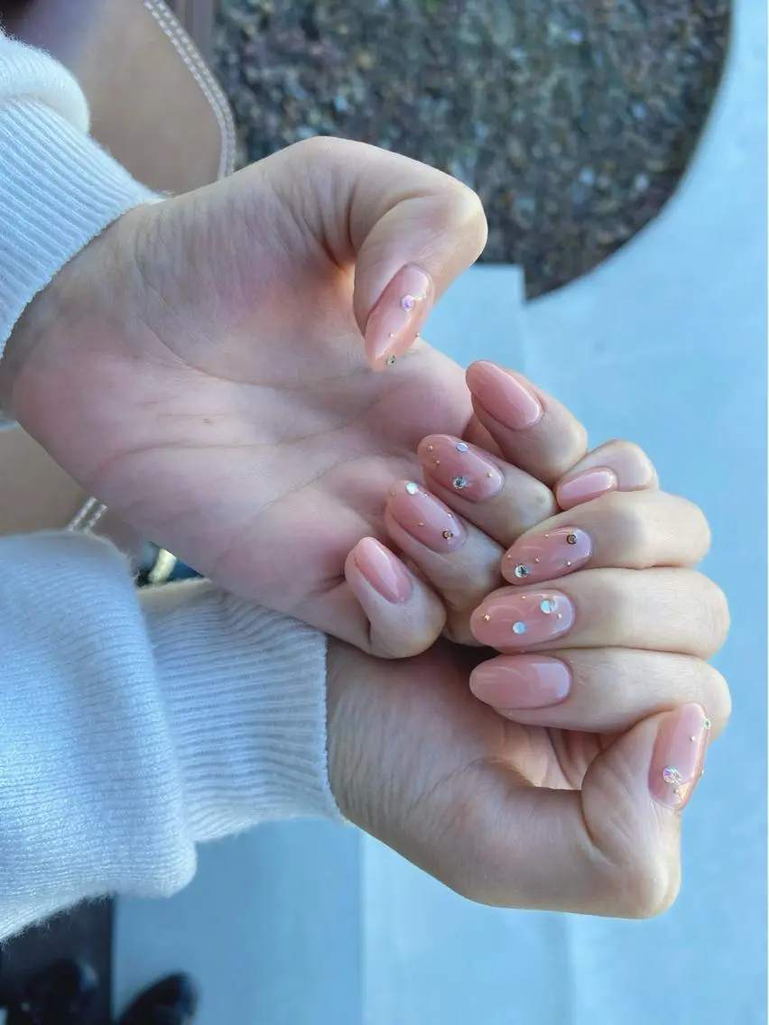 カラー ネイル マツエク・マツパ テラコッタ 卒業式のヘアスタイル クリアネイル 卒業式 マグネットネイル Adore nailのネイルデザイン