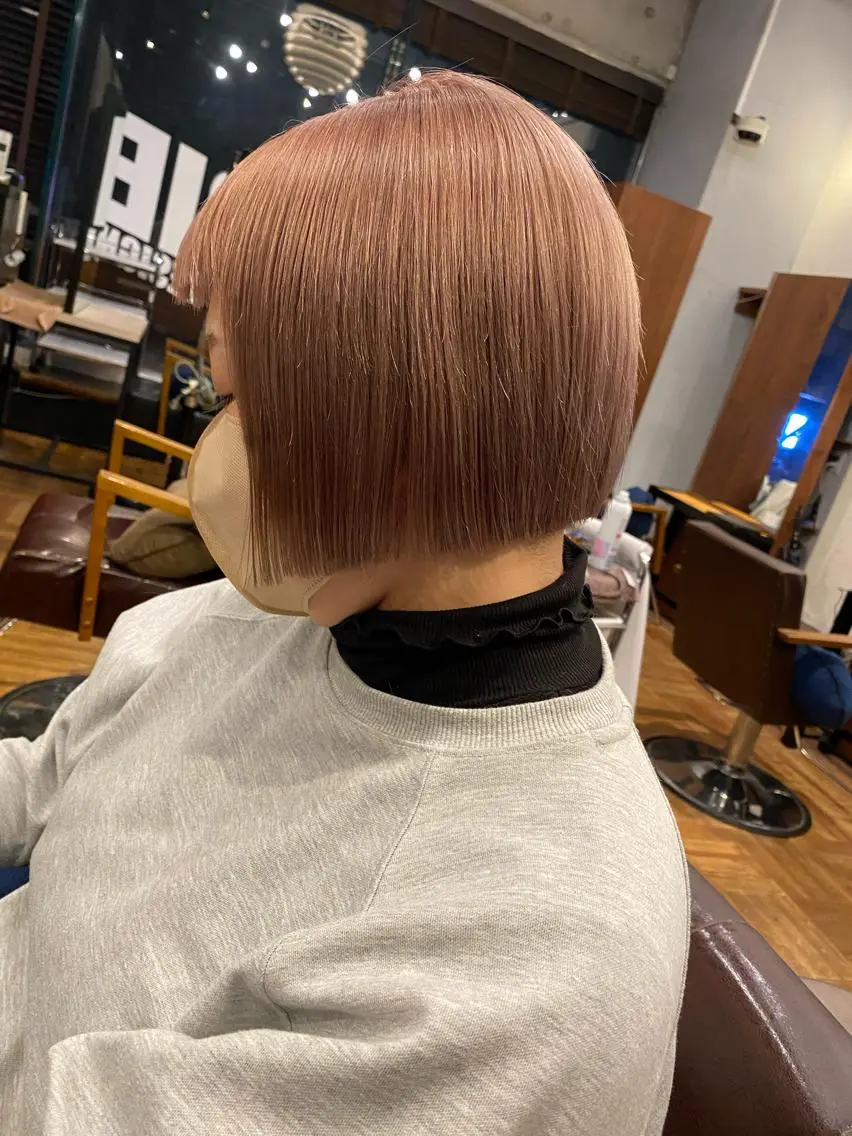 ショート カラー 切りっぱなしボブ ダブルカラー ボブ IRIE⚡️メンズ/ パーマ⚡️北川聖也のヘアスタイル