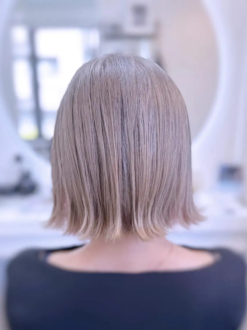 ショート ハイライト 髪質改善 レイヤーカット トリートメント 酸性ストレート WHALE hair × beautyのヘアスタイル