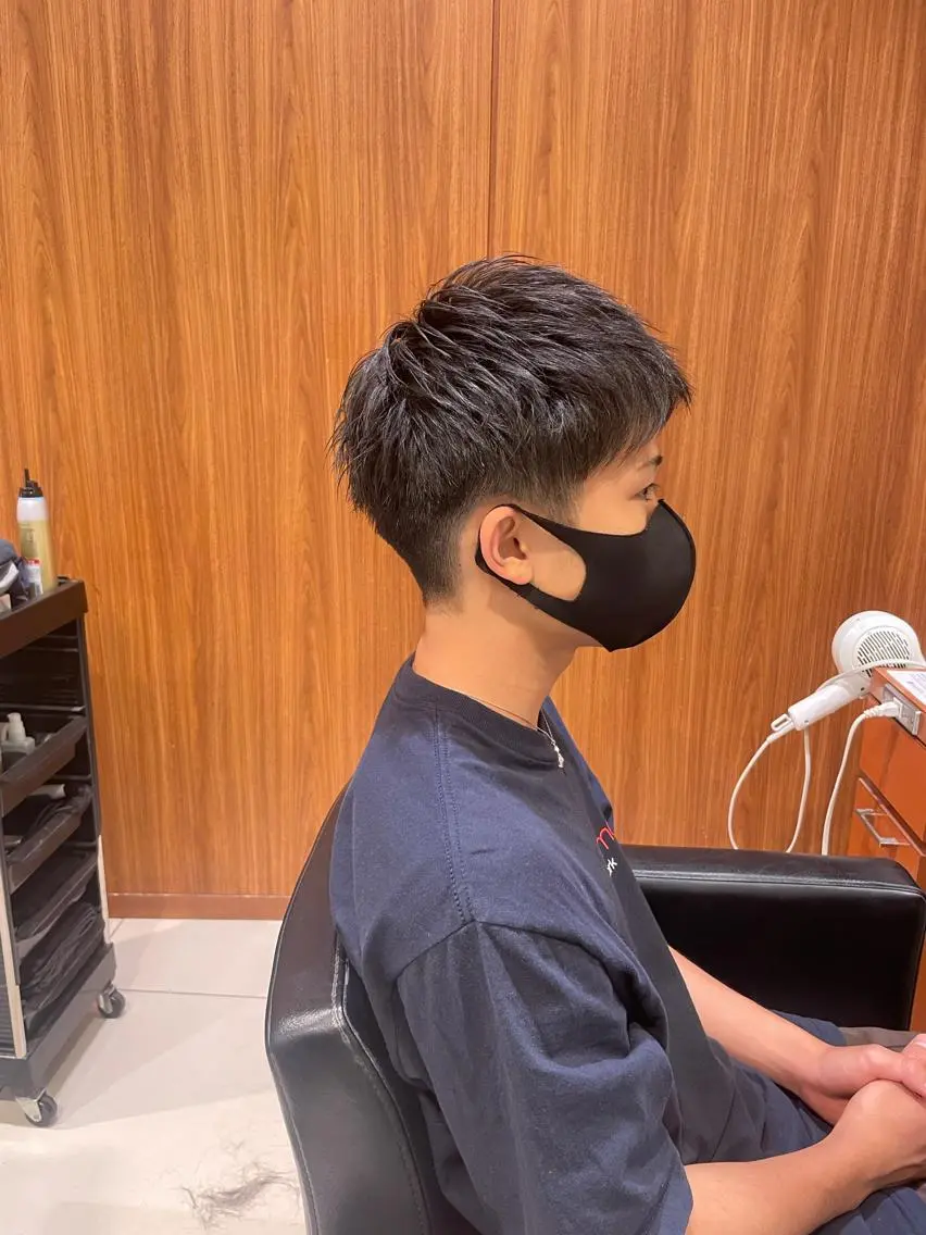 ショート メンズ メンズ就活ヘア マッシュ 髙田 千華 髪質改善ストレートのヘアスタイル
