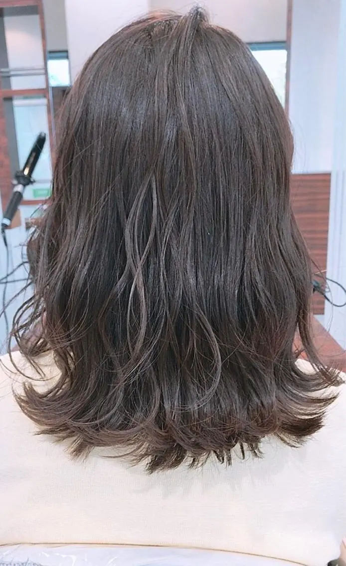 セミロング カラー Lumo Yu-kiのヘアスタイル