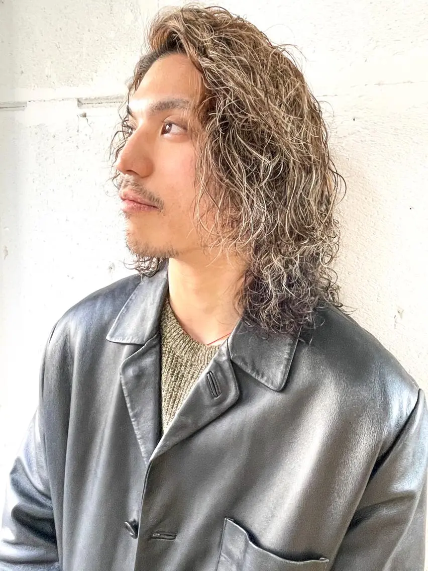 メンズ カット ヘアカラー パーマ ショート✨ボブ✨代表 新田見美仁のヘアスタイル