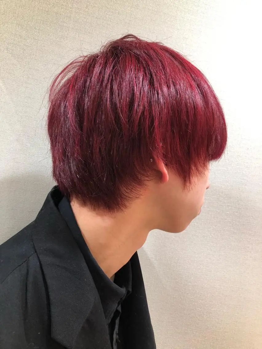 ショート カラー メンズ メンズブリーチ ブリーチ ブリーチなしカラー レッドカラー カット ヘアカラー ニュアンスカラー🫧 加納のヘアスタイル