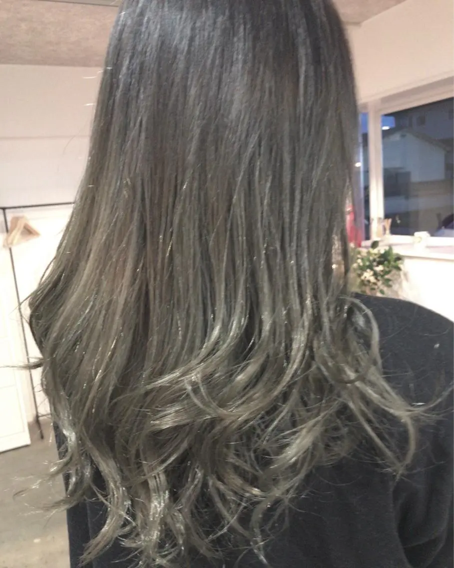 セミロング カラー レイヤーカット匠 イソザキノリユキのヘアスタイル