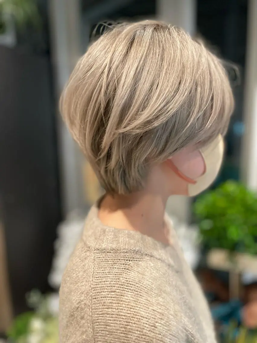 ショート カラー カット ヘアカラー トリートメント ✨髪質改善/ハイトー ン/艶髪高山のヘアスタイル