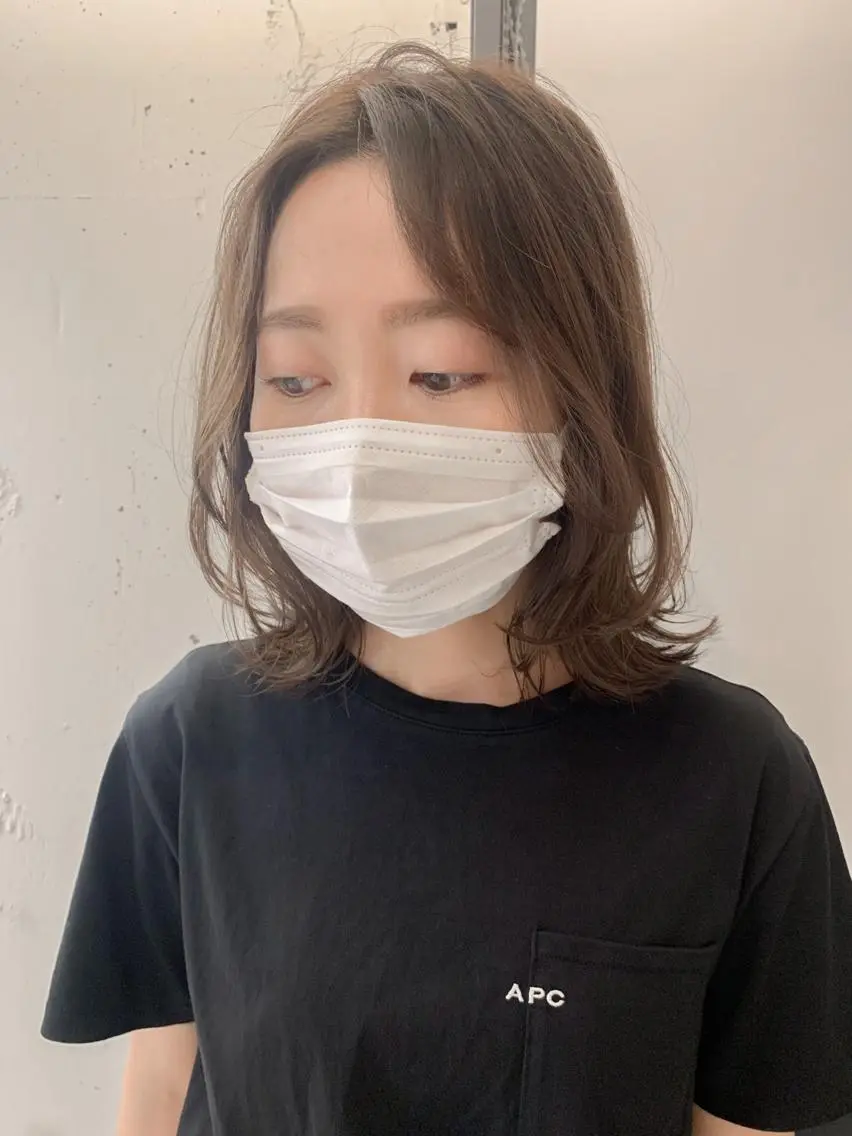 ミディアム カラー ヘアアレンジ くびれヘア yuka .のヘアスタイル