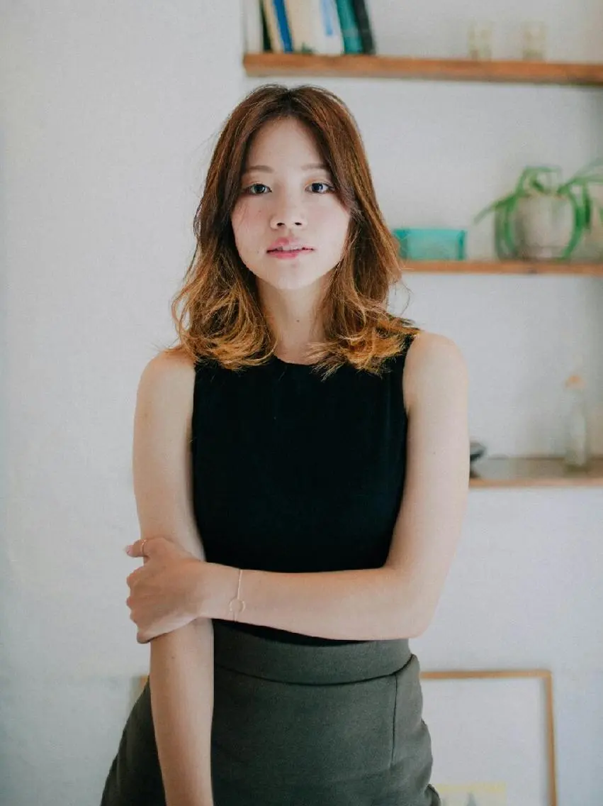 ミディアム カラー ヘアアレンジ ベージュカラー グラデーションカラー オレンジ オレンジベージュ レイヤー/髪質改善 /縮毛矯正/テツのヘアスタイル