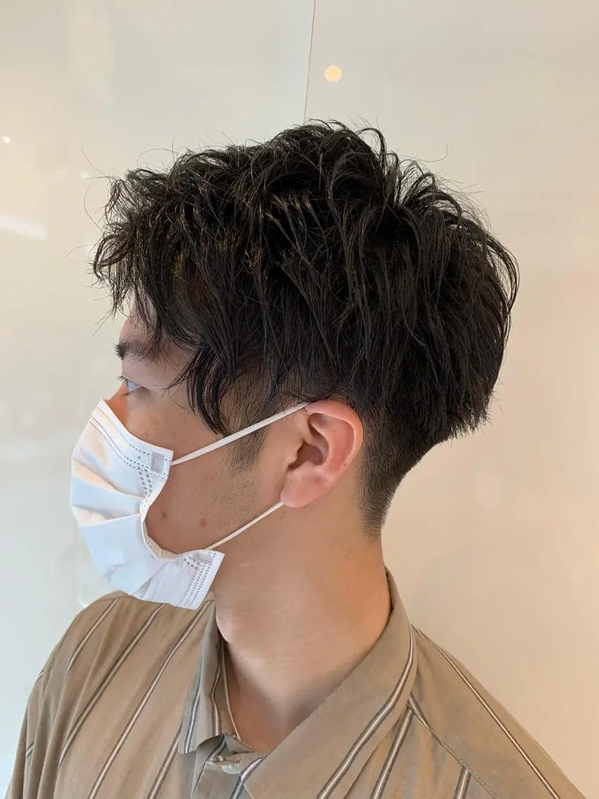 ショート パーマ カット ヘアカラー ヘッドスパ 美髪形成!色素改善! 秋田 和輝のヘアスタイル