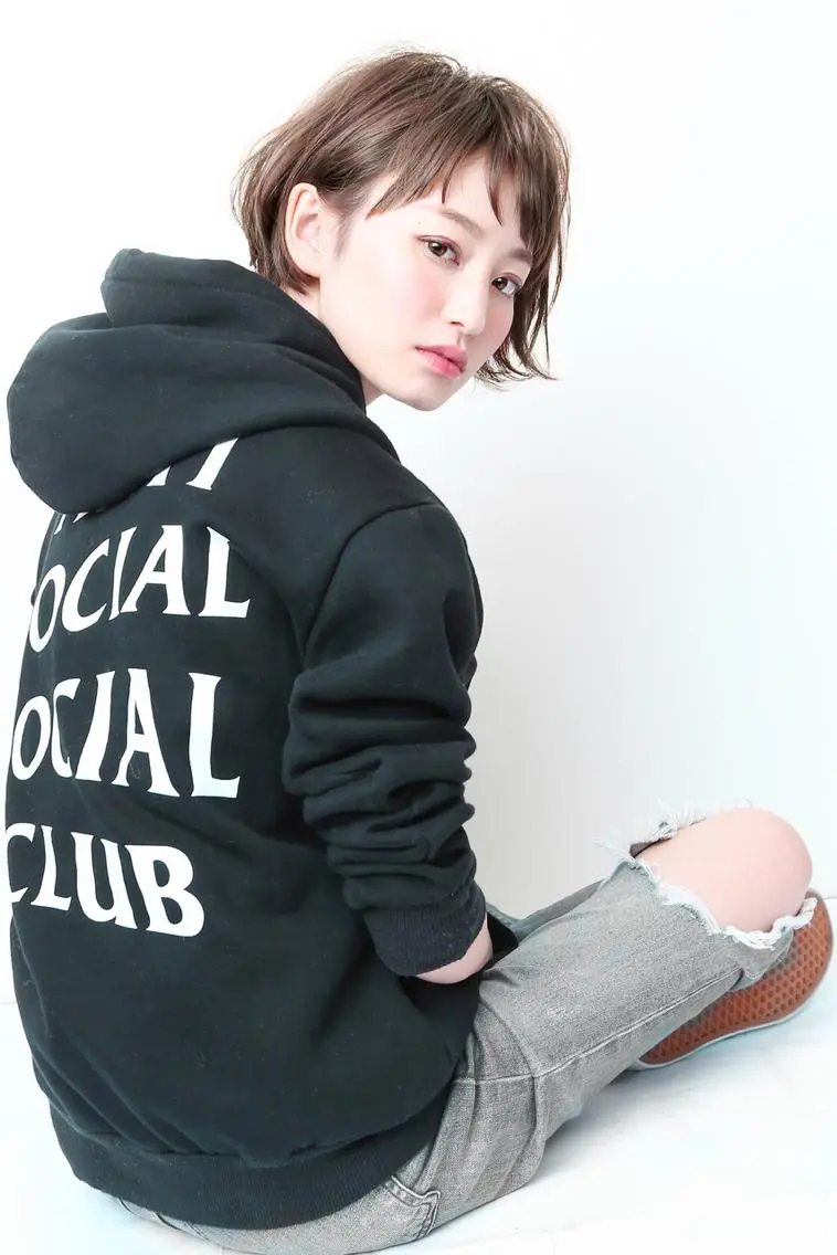 ショート 千葉 絵里花のヘアスタイル