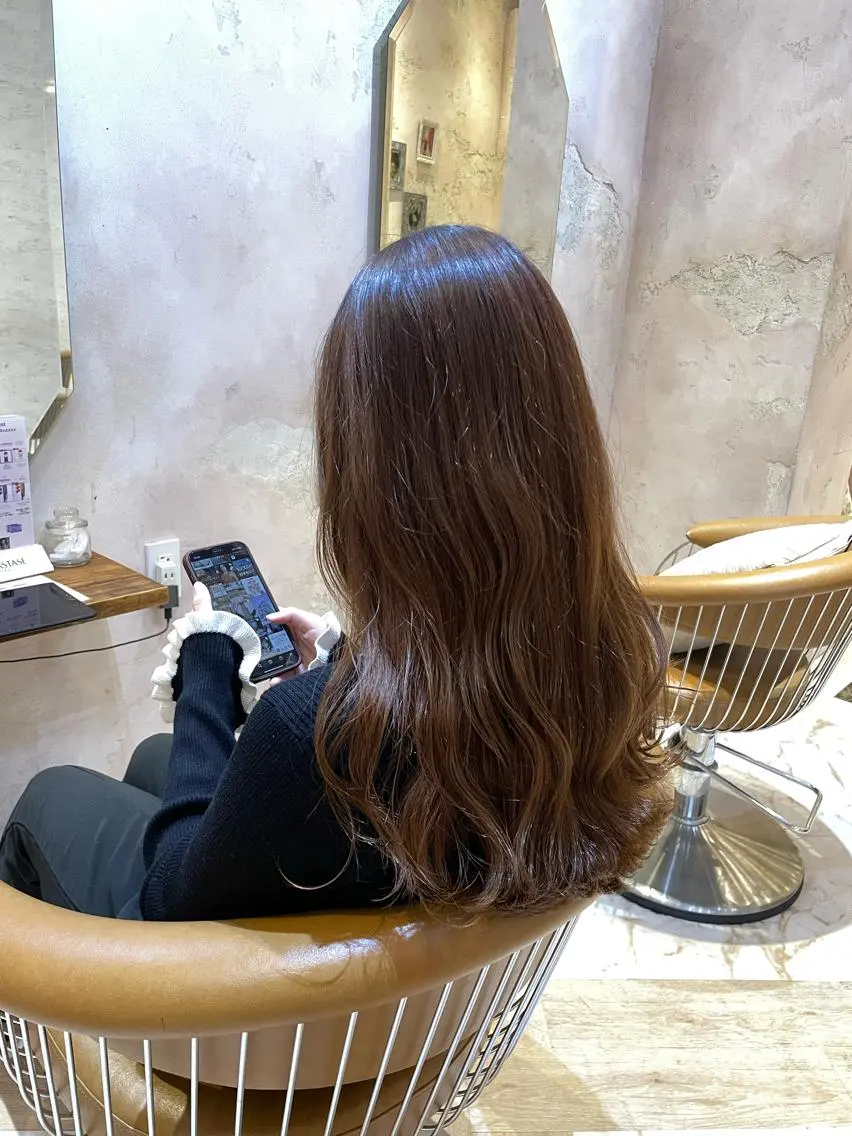 セミロング ブリーチなし 透明感カラー/艶髪のヘアスタイル