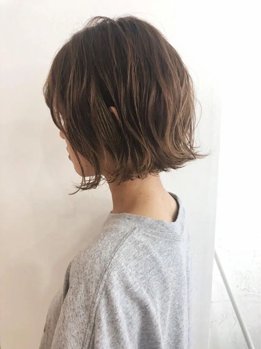 ショート カラー ベージュカラー 渋谷ブリーチカラー 韓国ヘアyuikoのヘアスタイル