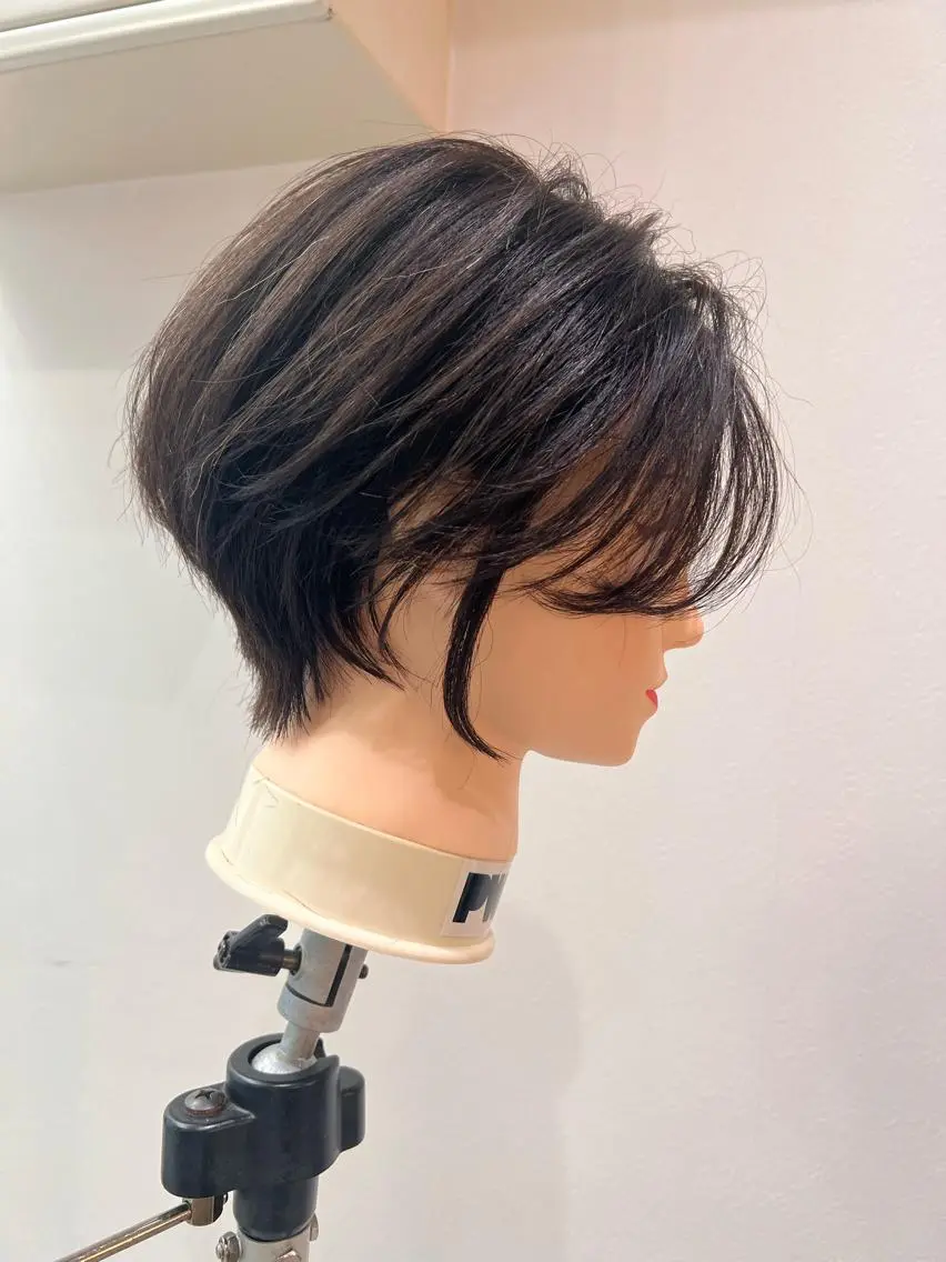 ショート ショートヘア 伊藤 愛美のヘアスタイル