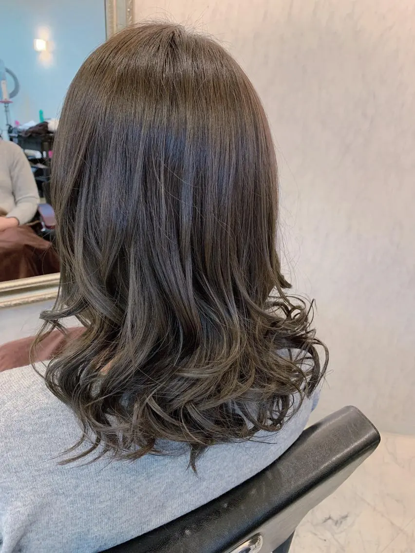 ミディアム カラー 韓国風ヘア カット ヘアカラー トリートメント ☆毎月先着15名まで ☆シバタユートのヘアスタイル