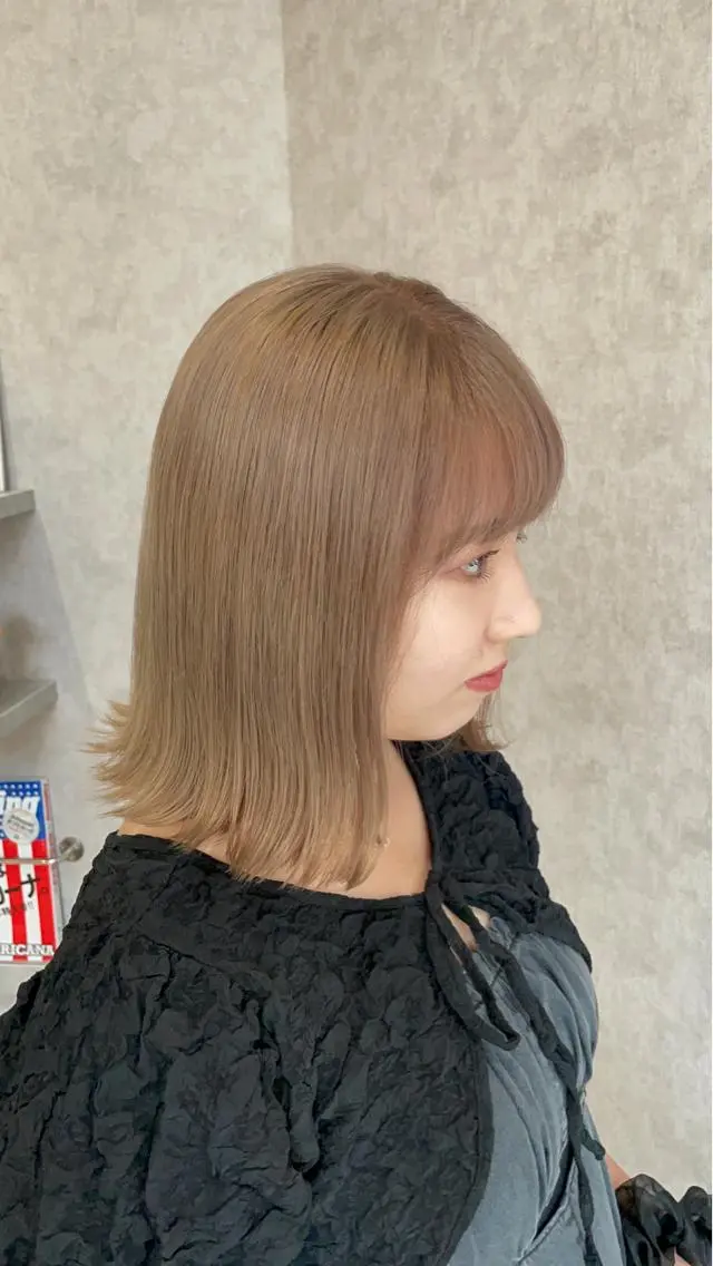 カラー ベージュカラー ミルクティーベージュ ヘアカラー バレイヤージュ特化｜ Takuのヘアスタイル