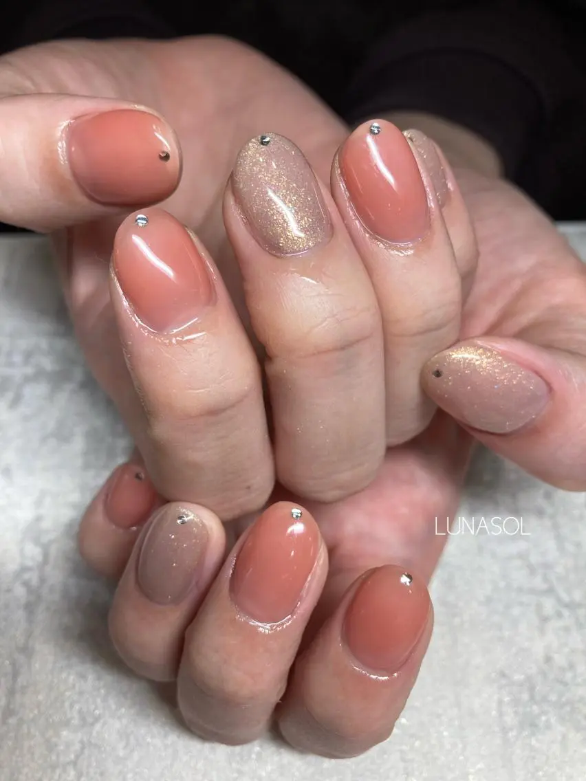ネイル ワンカラーネイル ハンドネイル soluna ソルーナのネイルデザイン