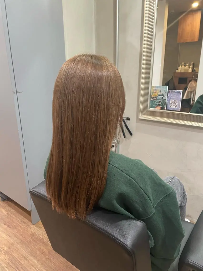 セミロング ミルクティーブラウン SoL🪐✧ 眞白のヘアスタイル