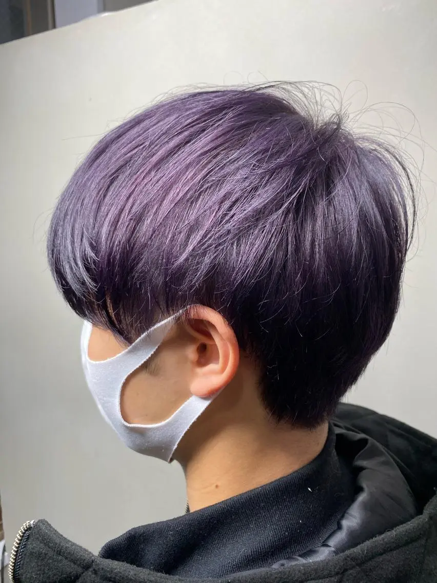 ショート カラー メンズ ディープラベンダー ラベンダーカラー 寳泉 章弘のヘアスタイル