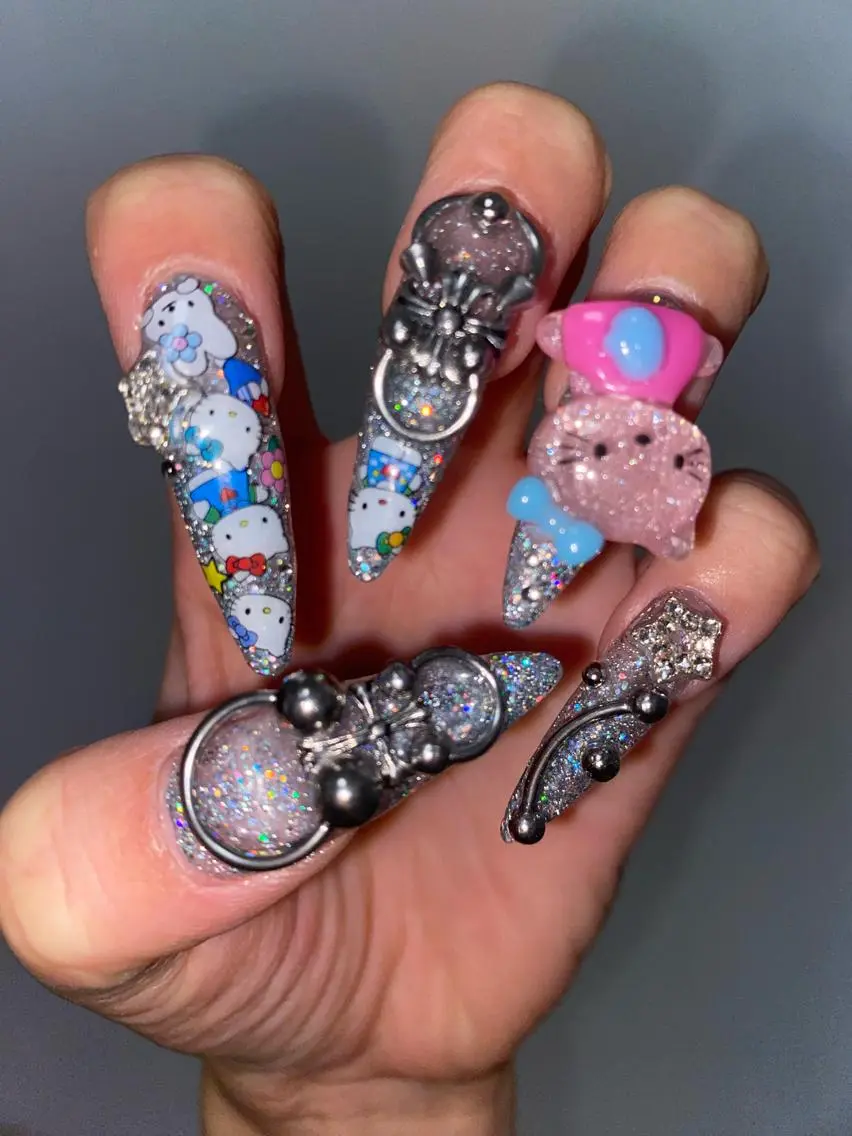 ネイル 個性派🌺推しネイル 💅💞hota🐇のネイルデザイン