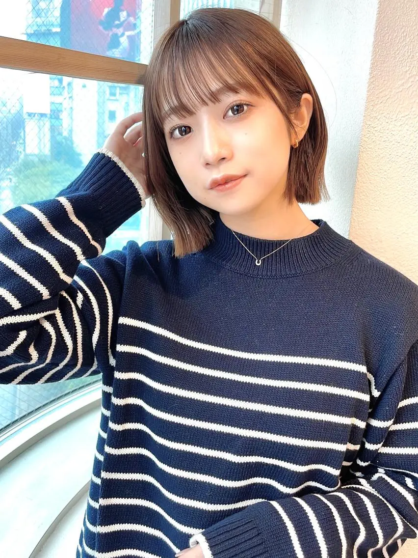 ミディアム 切りっぱなしボブ ショートボブ アッシュ ボブ くびれヘア カット ヘアカラー トリートメント 市原 大翼のヘアスタイル