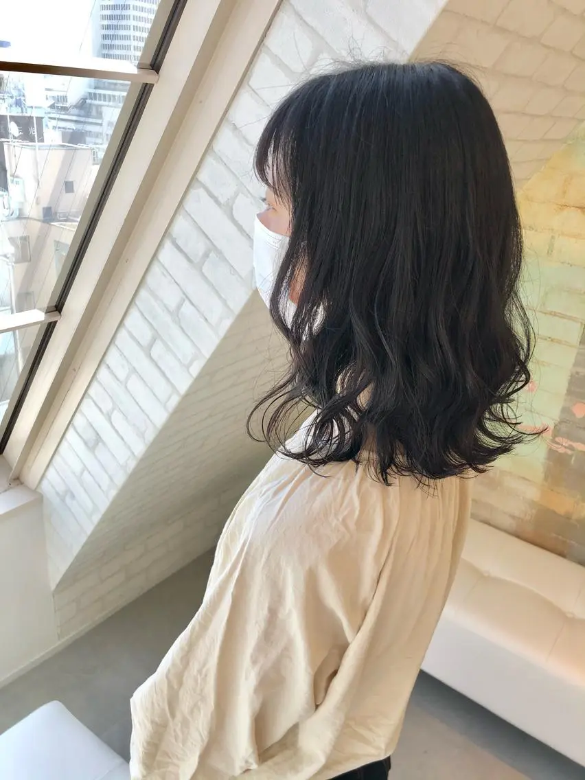 ミディアム 外ハネヘア Saori / ボブ /顔周り/カラー🎀のヘアスタイル