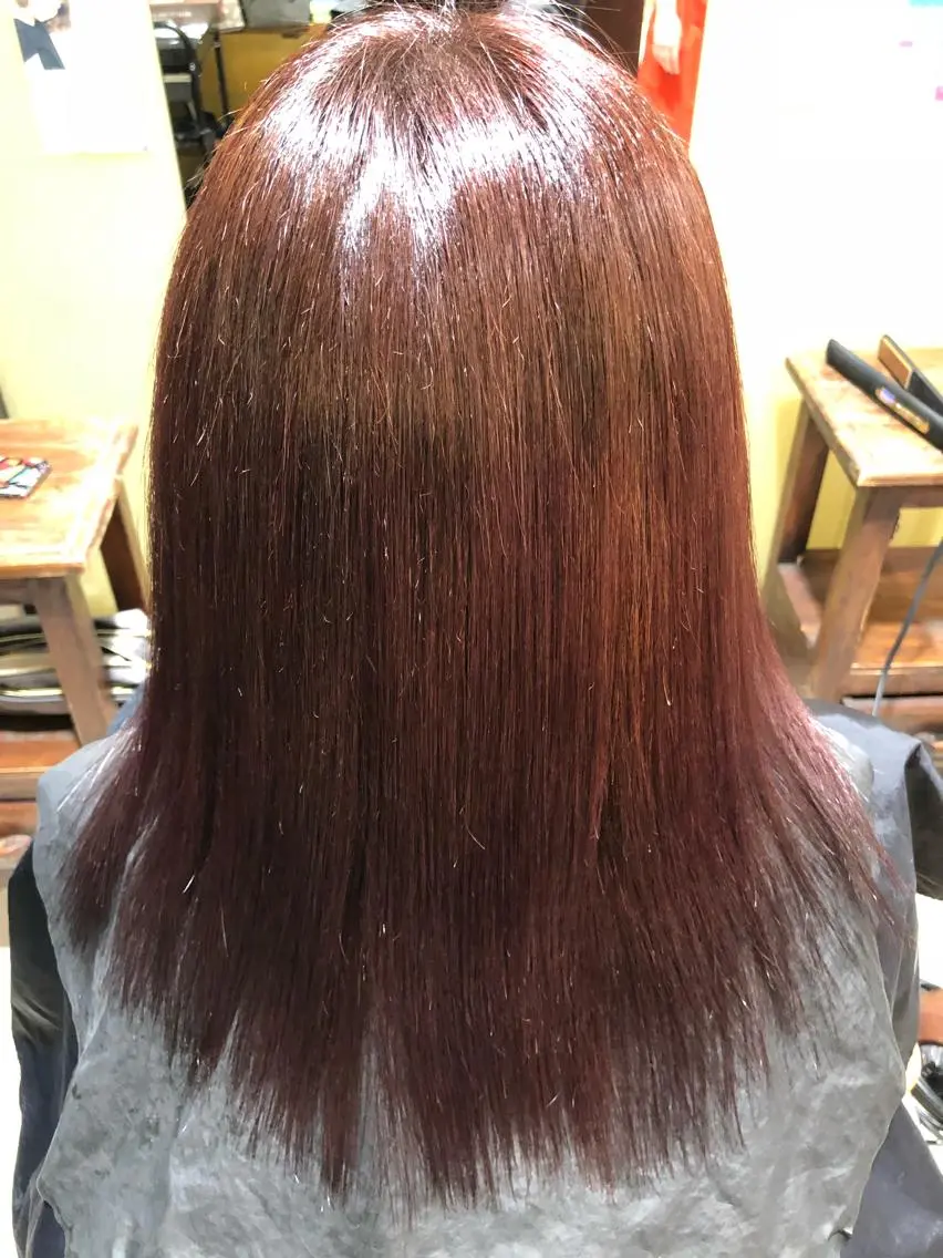 セミロング 髪質改善 縮毛矯正 トリートメント 長津 健一郎のヘアスタイル