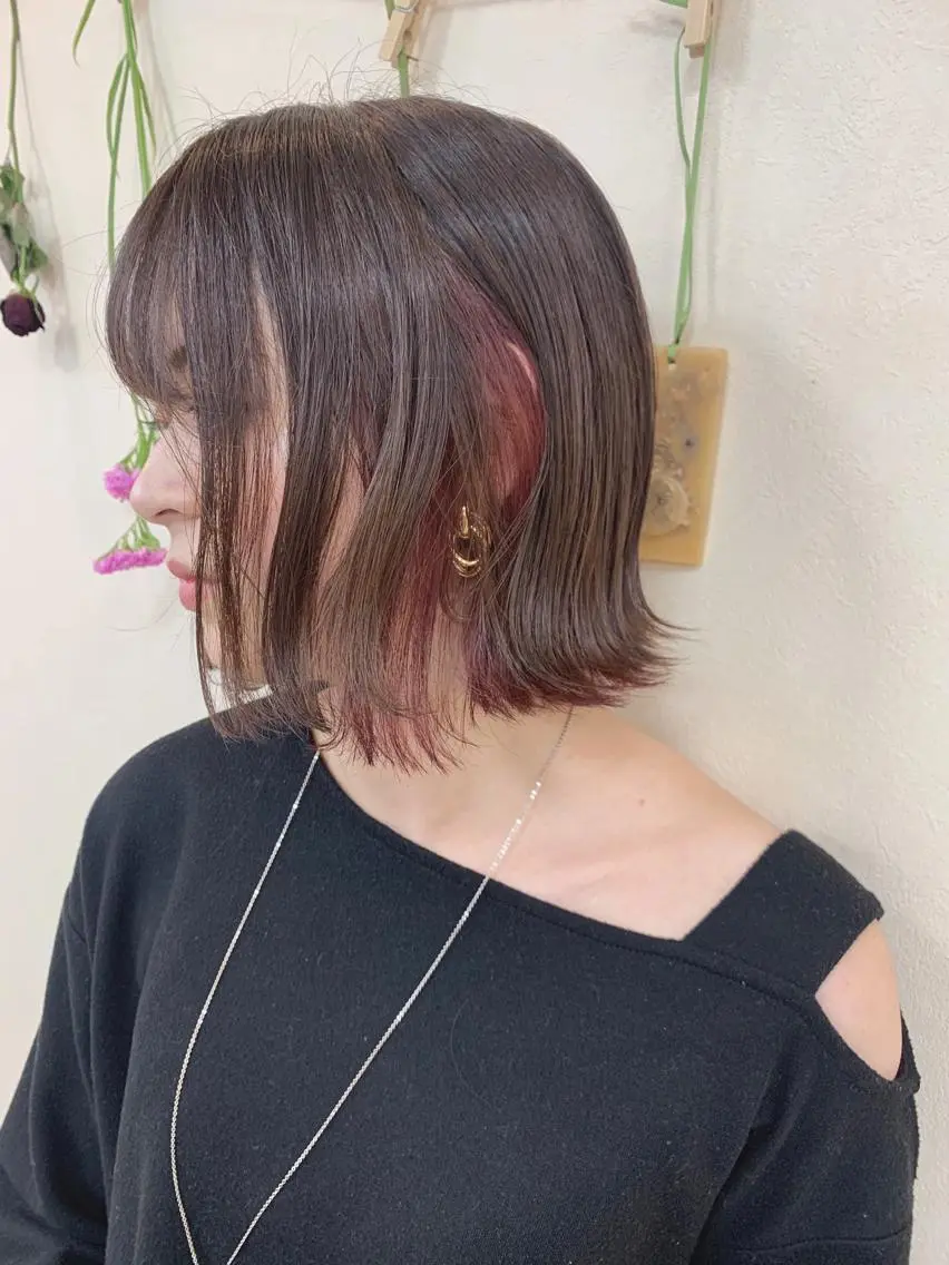 ショート カラー 切りっぱなしボブ ショートボブ ハンサムショート ブリーチ イヤリングカラー カット ヘアカラー トリートメント 初めてのショート お任せください✂️のヘアスタイル