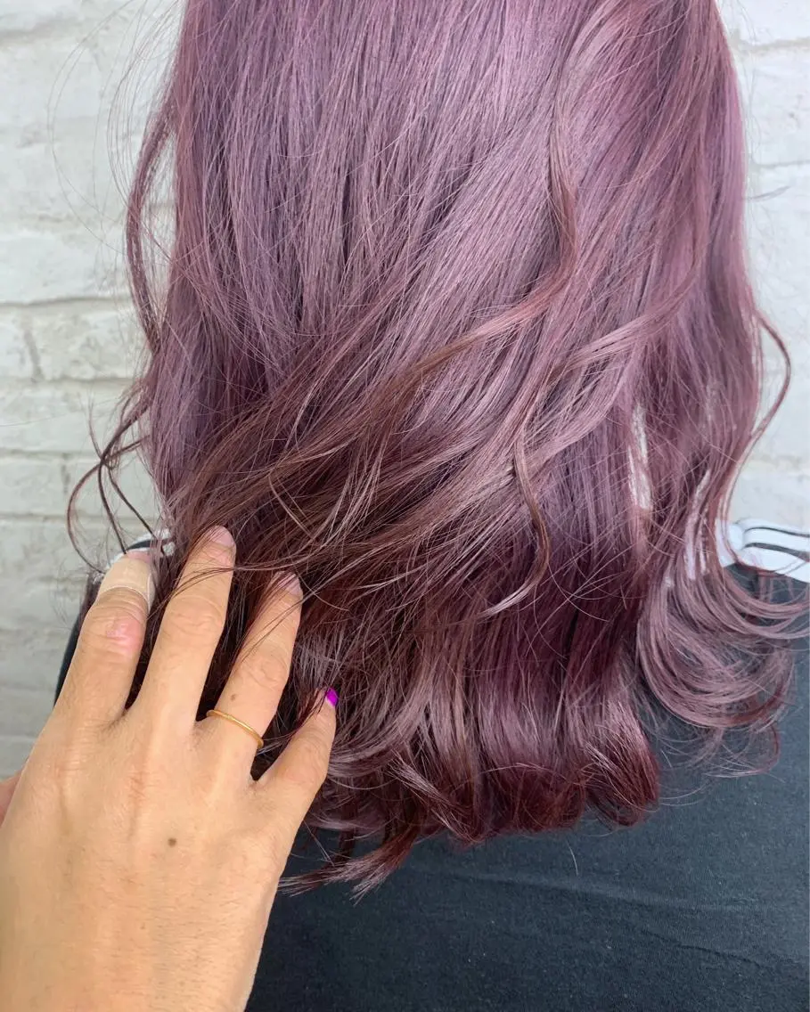 セミロング 🌈ハイライトカラー 🌈naokoのヘアスタイル