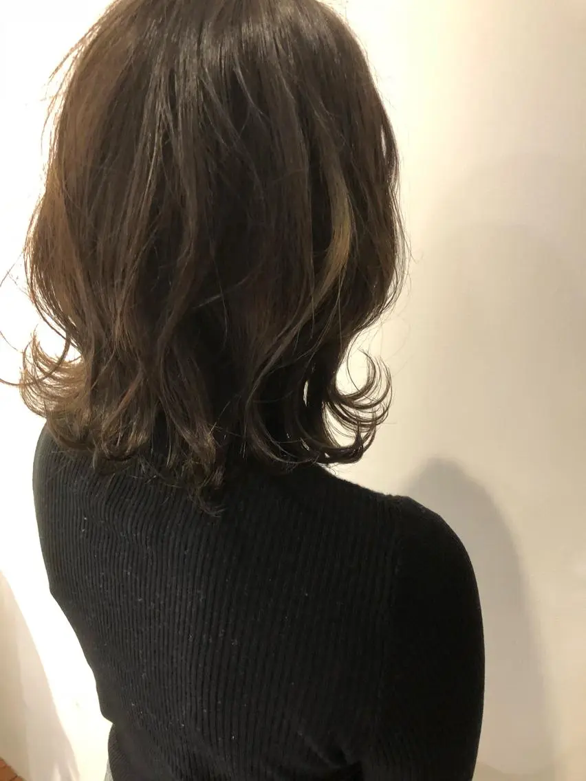 ミディアム カラー 【白髪ぼかし】 矢内　夏輝のヘアスタイル