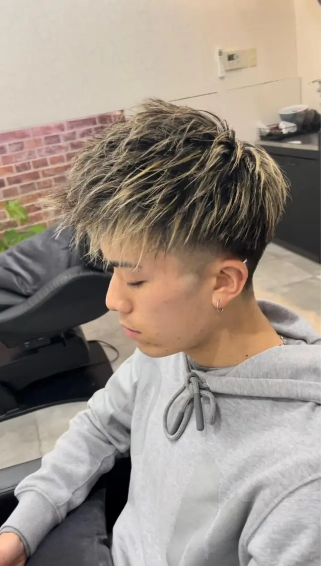ショート カラー メンズ 💈メンズハイライト 南谷💈のヘアスタイル
