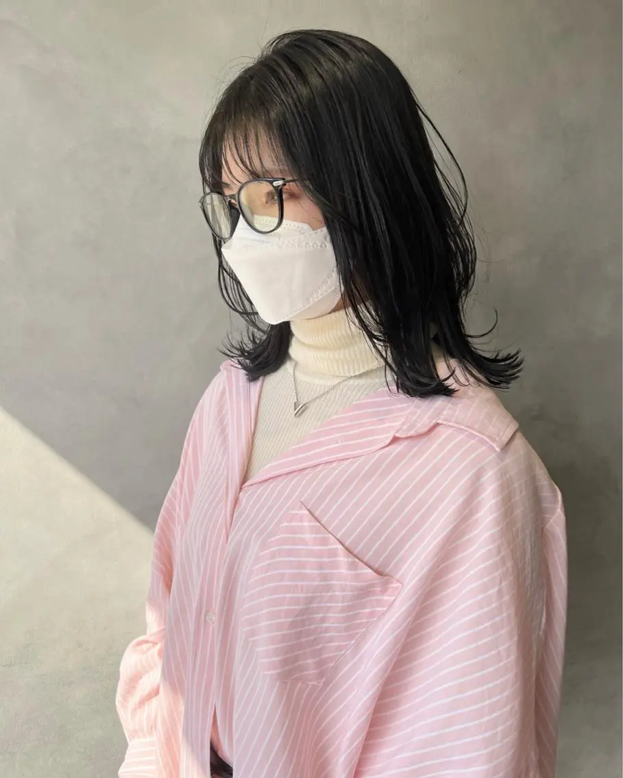 ミディアム 奥田 蓮のヘアスタイル
