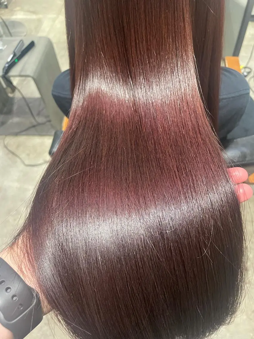 ロング 💫カットはなんでも 得意です✂️のヘアスタイル
