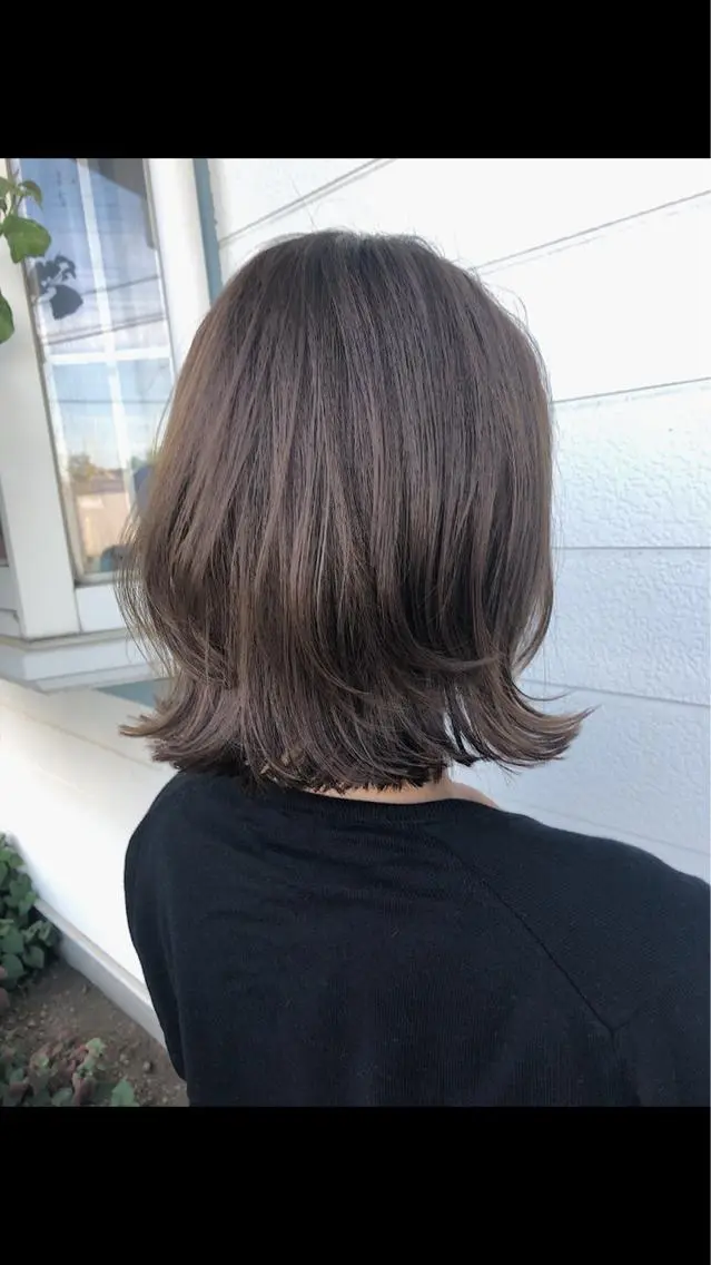 ミディアム カット ヘアカラー トリートメント Pelo hairのヘアスタイル