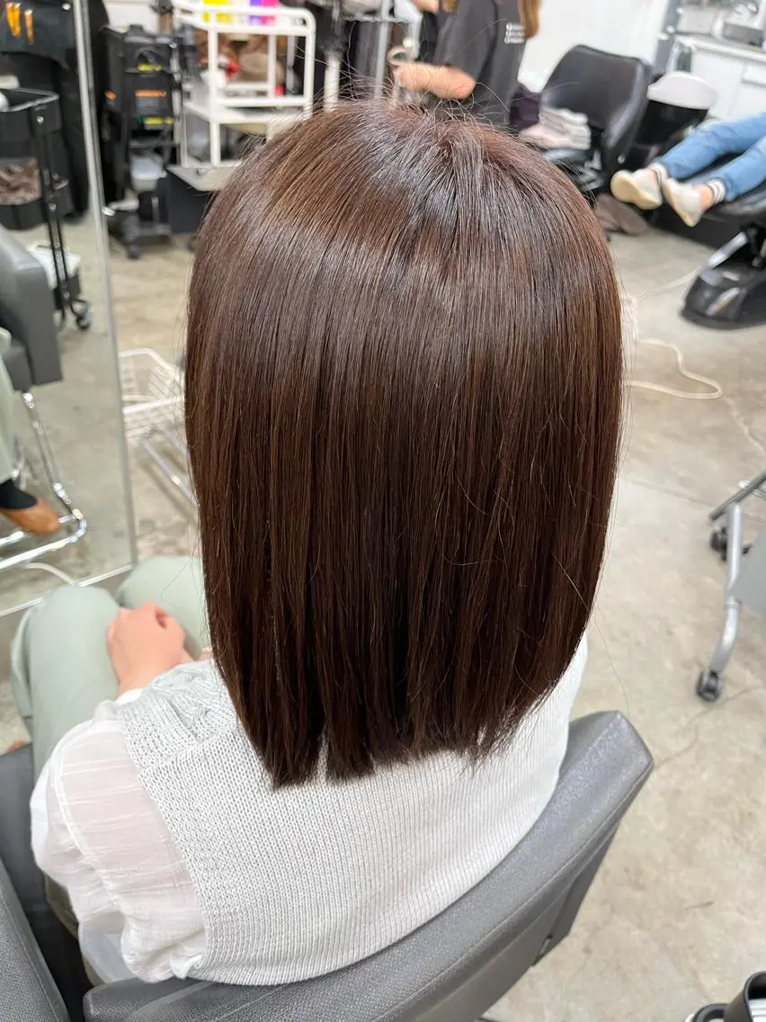 ミディアム カラー ブラウンカラー イルミナカラー ukaアシスタント 志賀彩子のヘアスタイル