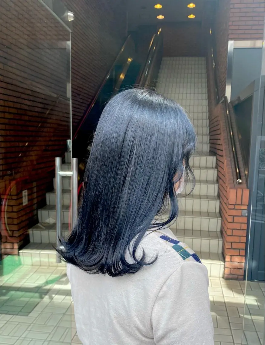 ロング カット ヘアカラー トリートメント 6月NEWopen/ MINAMI🩶のヘアスタイル