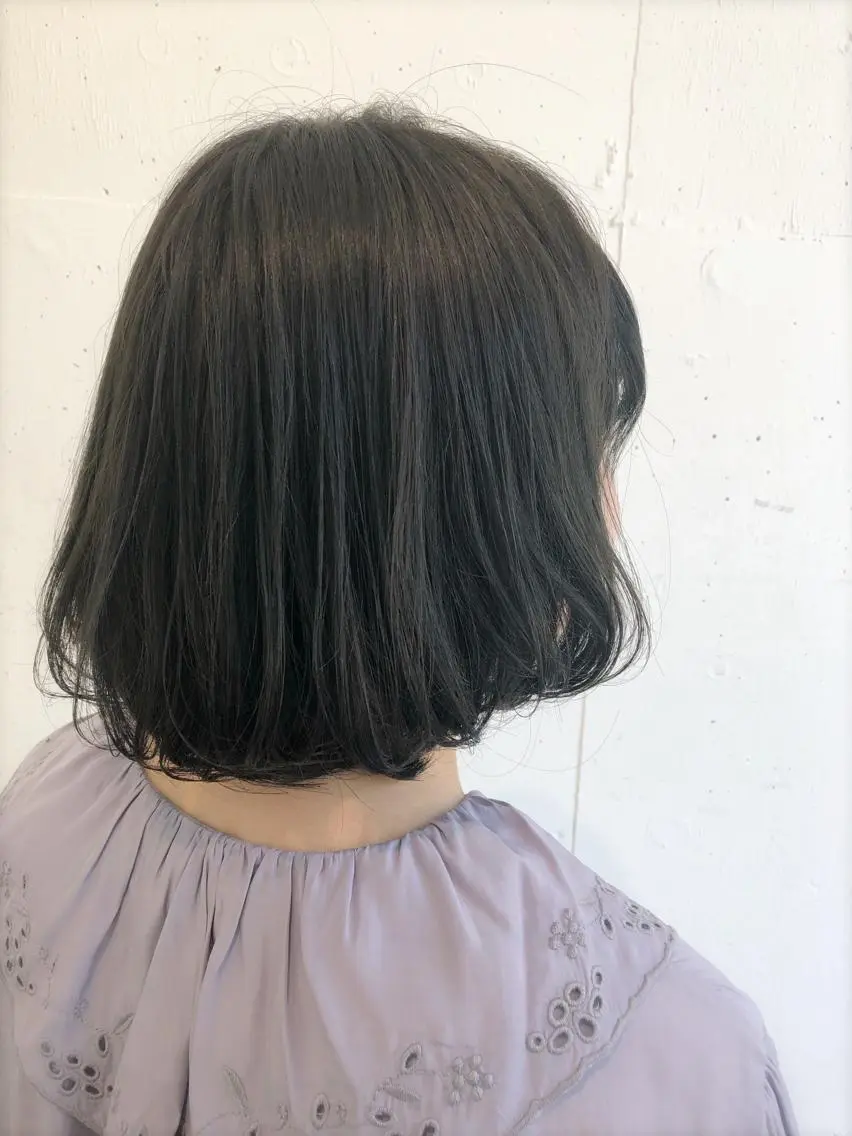 ミディアム カラー グレージュ カーキグレージュ 山形 光輪子のヘアスタイル