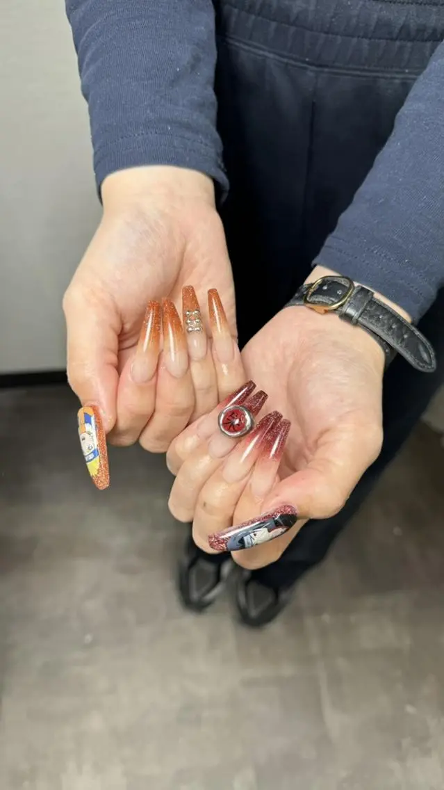 ネイル PEEKABOO NAIL 梅田のネイルデザイン