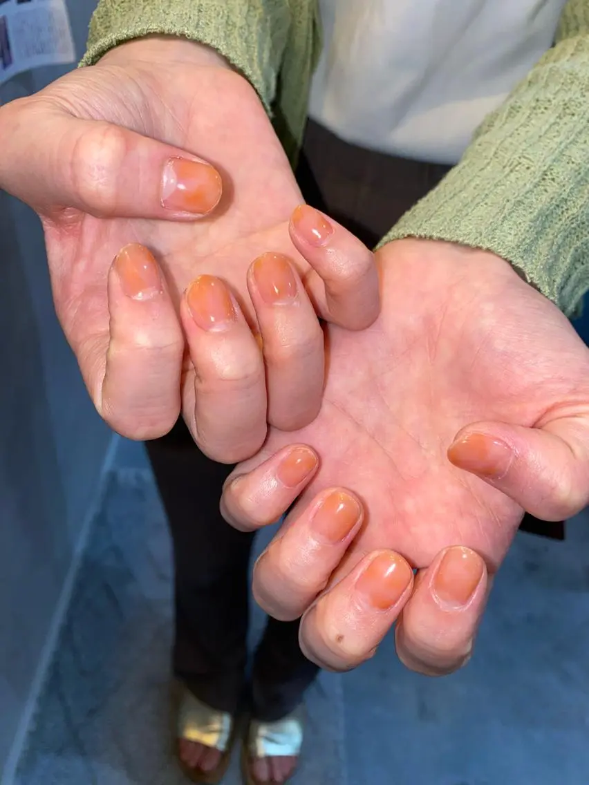 ネイル ニュアンスネイル ワンカラーネイル Yarm As Etel.のネイルデザイン