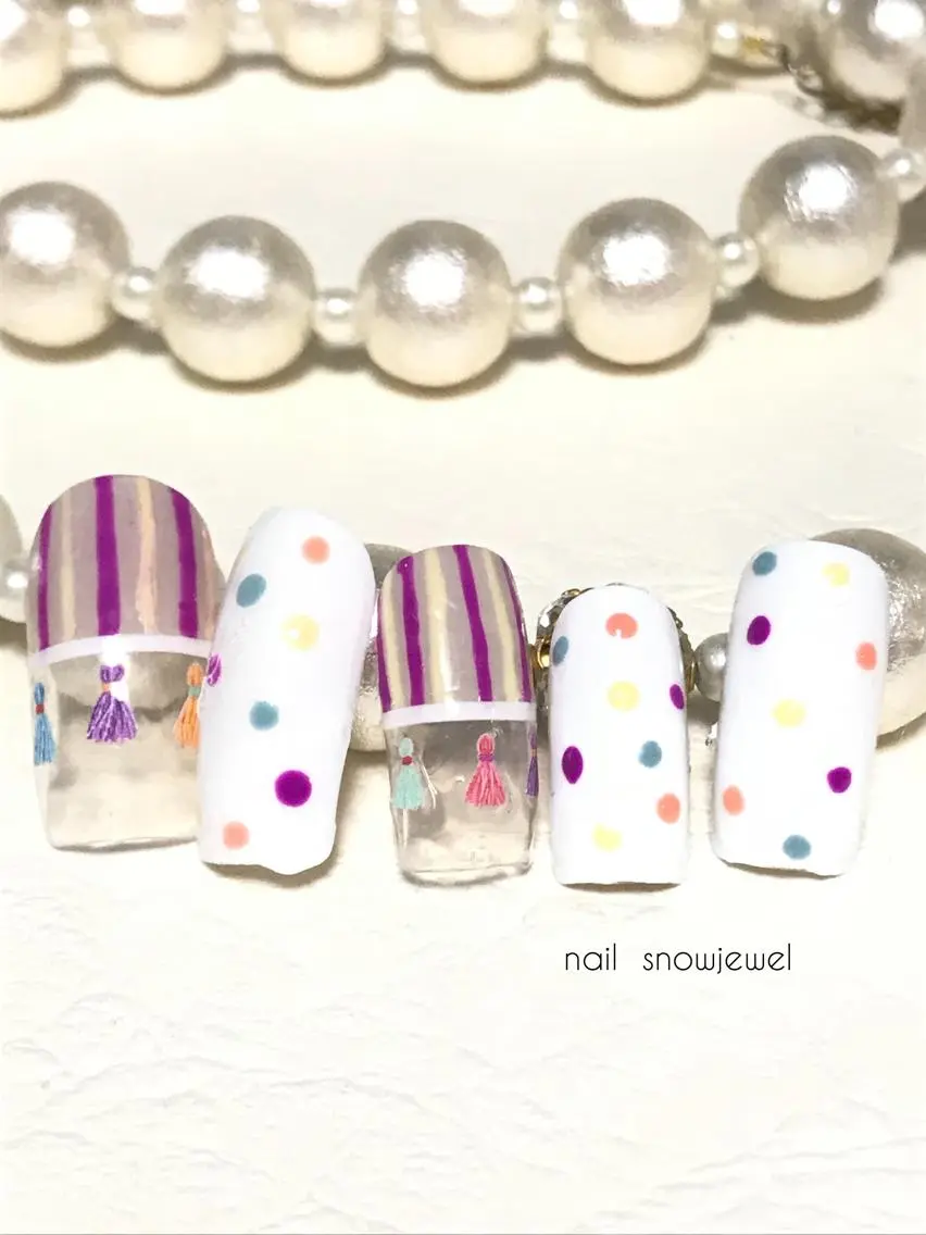 ネイル ドット フットネイル nail snowjewelのネイルデザイン