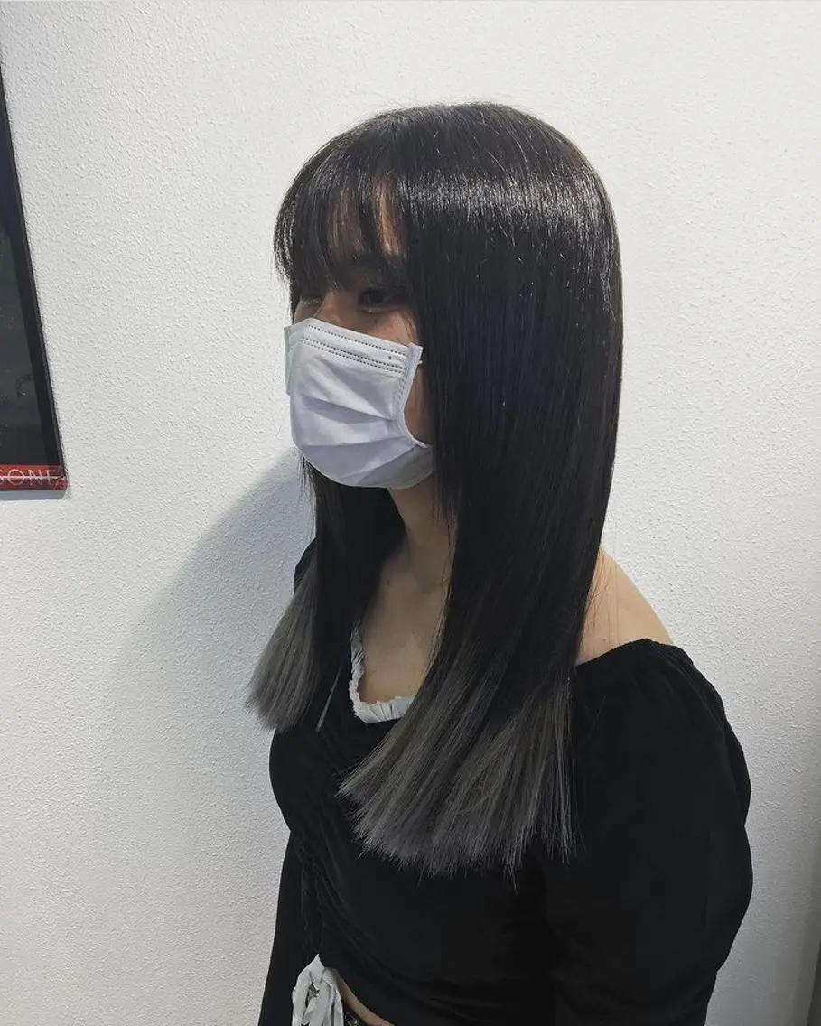 ロング カラー グラデーションカラー シルバー FABLE HAIR ファブル難波・心斎橋のヘアスタイル
