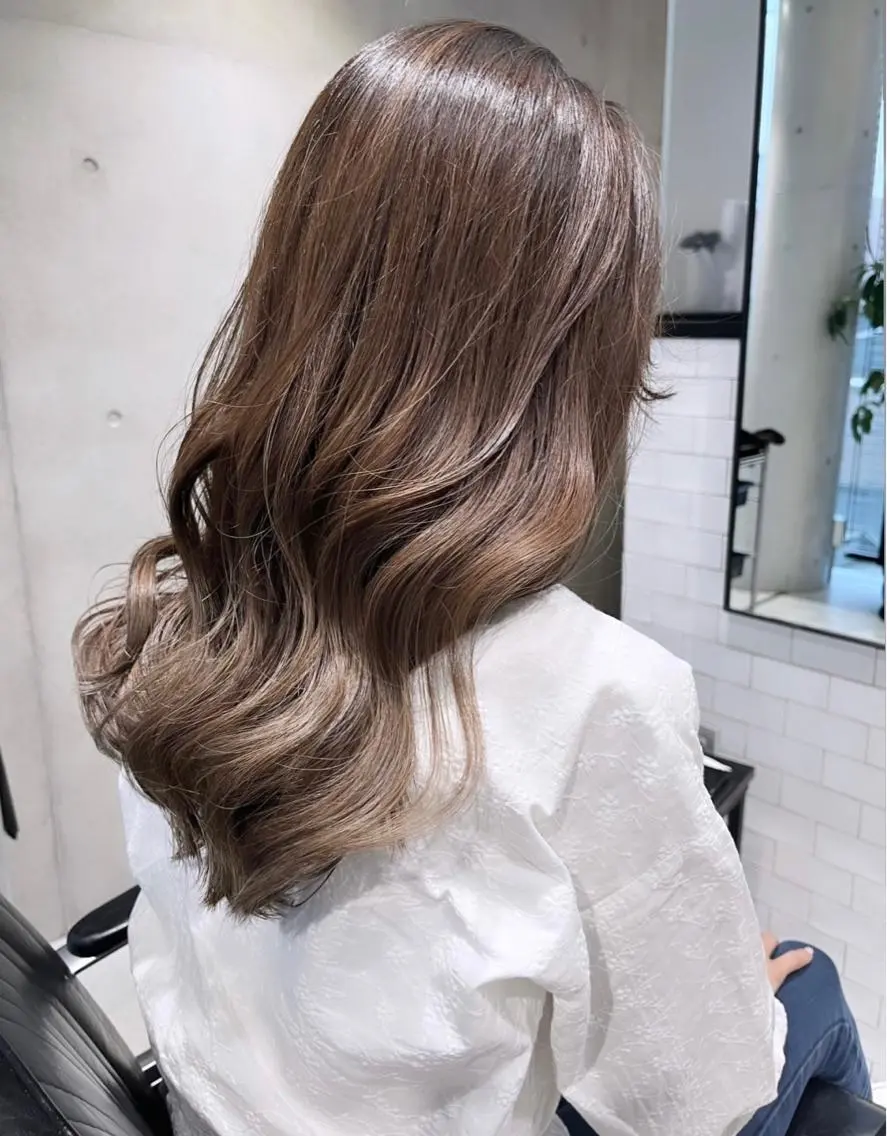 セミロング カラー パーマ ヘアアレンジ 透明感/オリーブ/ グレージュ/YUKAのヘアスタイル
