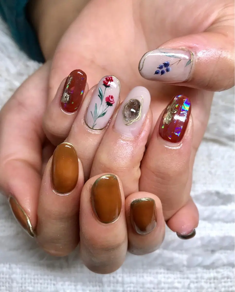 ロング パーマ ネイル フラワーネイル el. by Aoのネイルデザイン