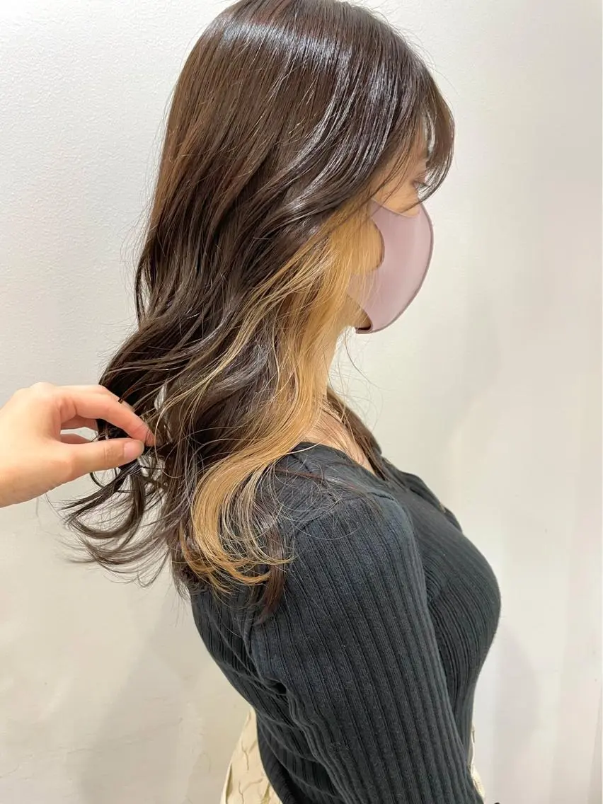 セミロング カラー ヘアカラー トリートメント 横山 奈央のヘアスタイル