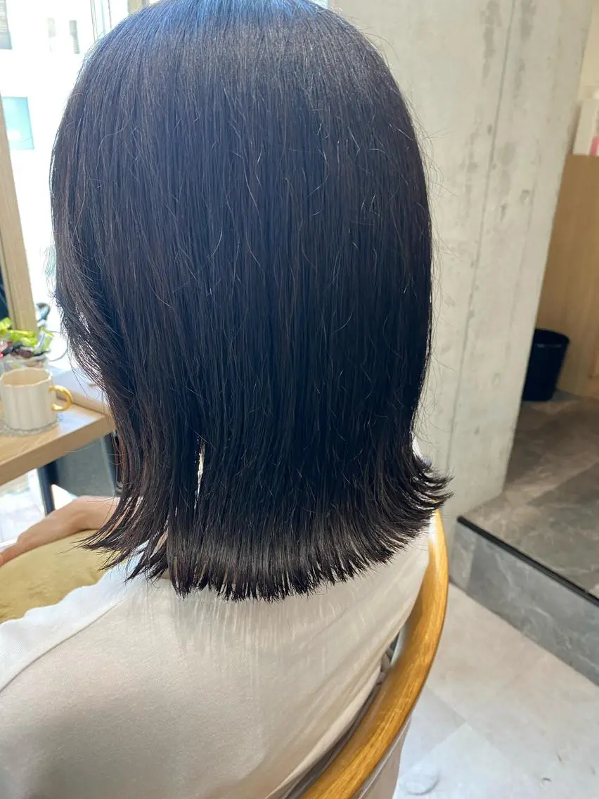 ミディアム カラー カット ヘアカラー トリートメント 似合う髪型が 分からない方へのヘアスタイル