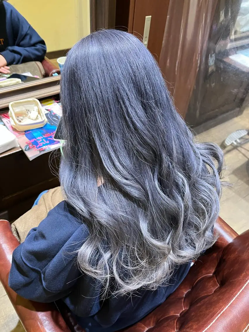 ロング 🎀𝑴𝑰𝑯𝑶 長岡/ケアカラー🎀のヘアスタイル